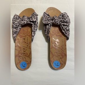 Blowfish sandals size 7.5